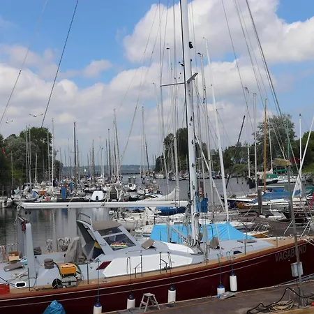 Hausboot Lina, Flensburg, Cleaning Included Flensburg